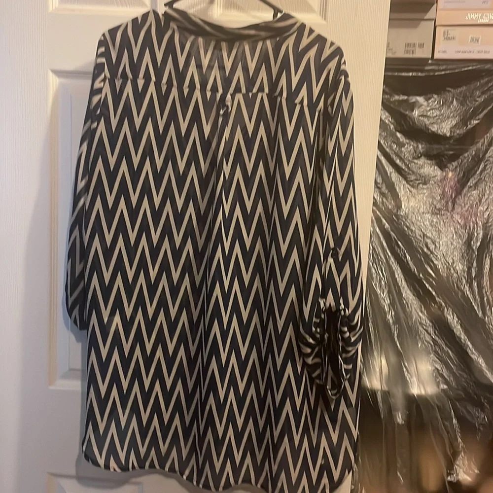 Chevron Tunic - Picture 2 of 4